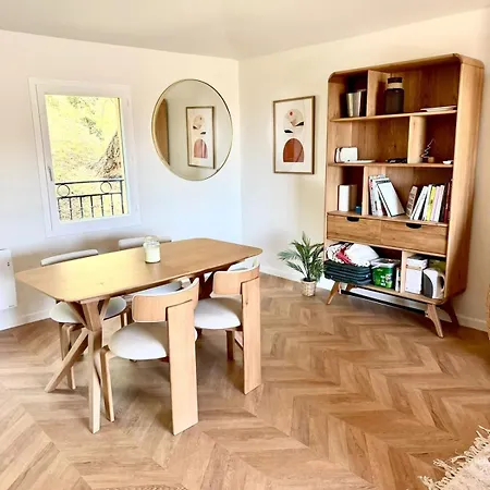Bellevue - Terrace, Golf & Pool Appartement